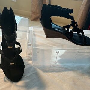 XOXO black strappt heel wedges